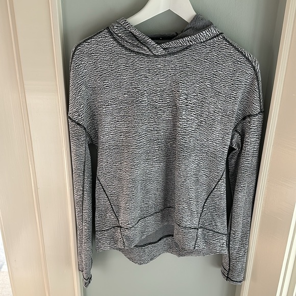 Lululemon Squad Goals Hoodie - Picture 8 of 10
